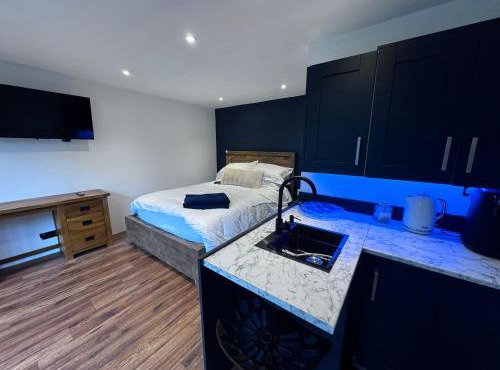 Cabin at Annan House