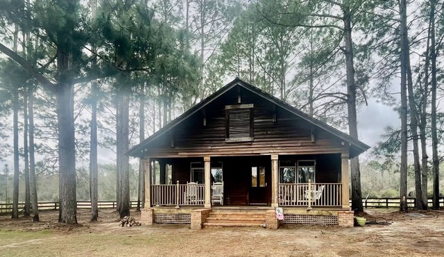 Cabin at Gin Creek Wedding Venue