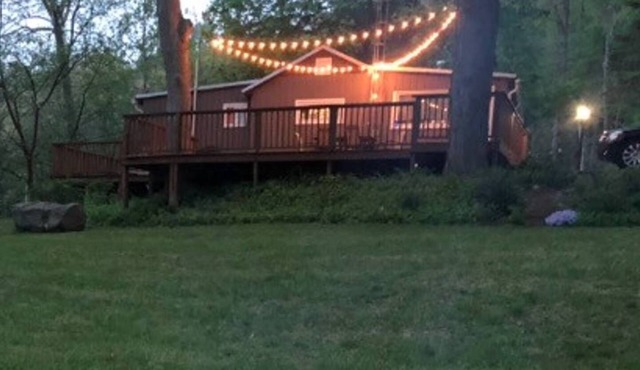 Cabin at the river of the little owls! 2 bedroom cottage directly on the river.