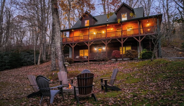 Cabin Cove- Cabin between Sugar and Beech Mtns, hot tub, game tables, fire pit, yard, pets