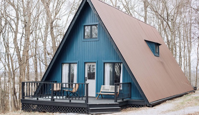 Cabin Getaway on Walter Stone