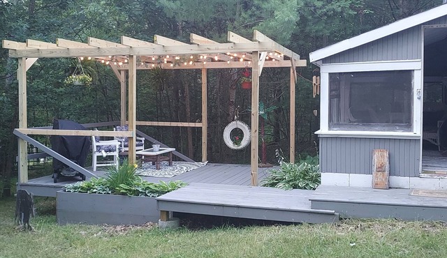 Cabin in Mio! Tubing, Hiking, & ORV get away! By Ausable river & National Forest