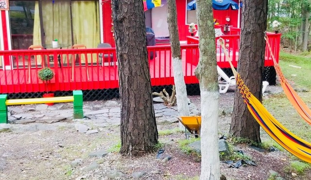 Cabin in one of the most upscale comunity in poconos