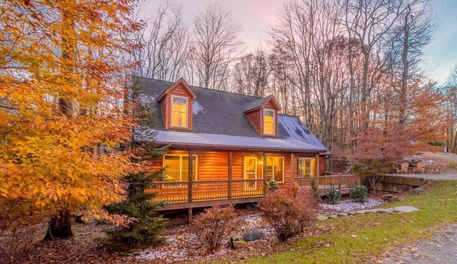 Cabin in the Heart of Beech Mountain