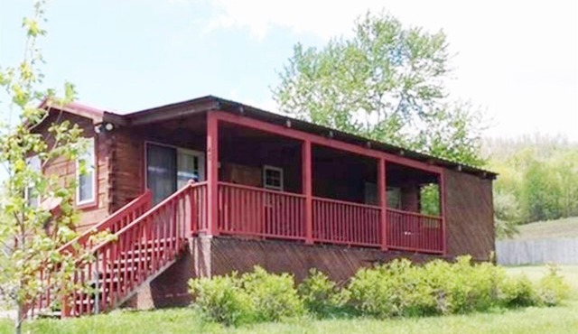 Cabin in the Meadow-Peaceful 1BR 20Acre Rural Retreat-HotTub-WiFi-Near Asheville