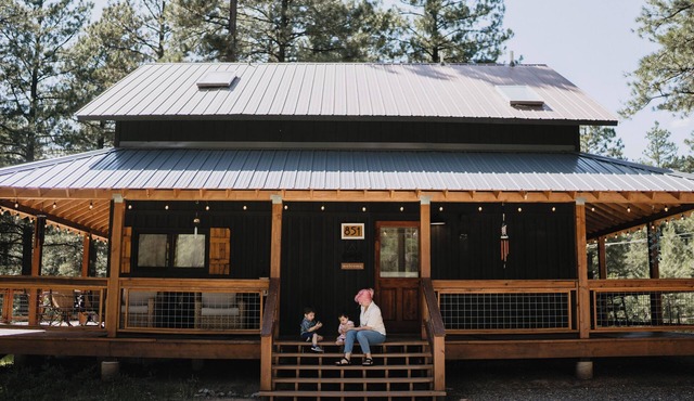 Cabin In The Pines - Walk to Sargents Wildlife Area