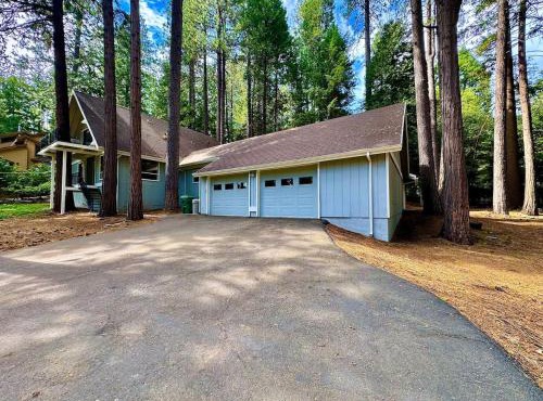 Cabin in the Trees-Game Room