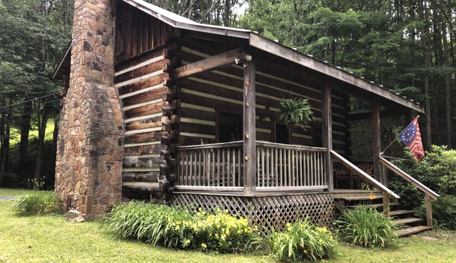 ~ Cabin in the Wildwoods ~ Secluded ~ Rustic ~ Family Friendly~