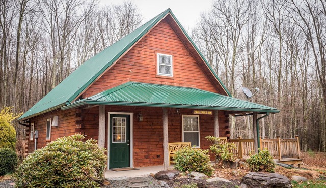 Cabin in the Woods - Near Ricketts Glen - With Many Modern Amenities