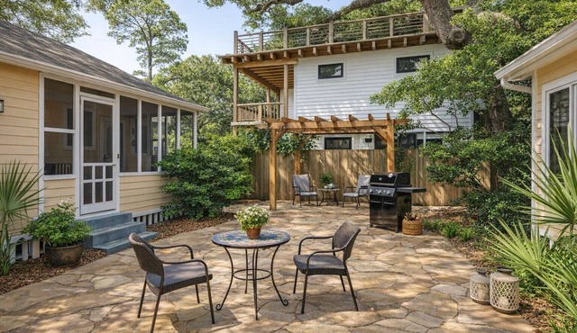 Cabin in Tybee Island, Georgia