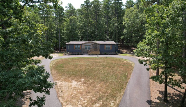 Cabin K, Beautiful 3 bedroom Cabin On Lake Ouachita!