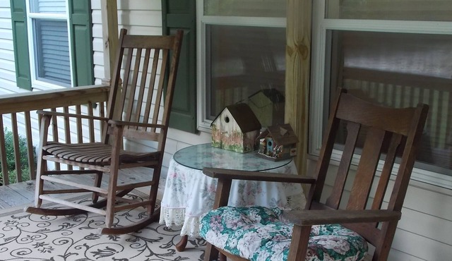 Cabin Located in a Birding and Fishing Paradise