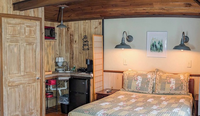 Cabin Newly Renovated Cabin 21