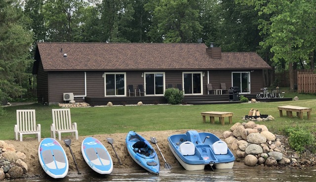 Cabin on Big Sand Lake - 4 Bedroom, 2 Bath, Sandy Beach, Secluded, Modern