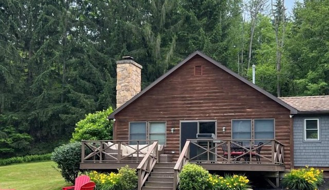 Cabin on the Flats: In the Heart of it All!