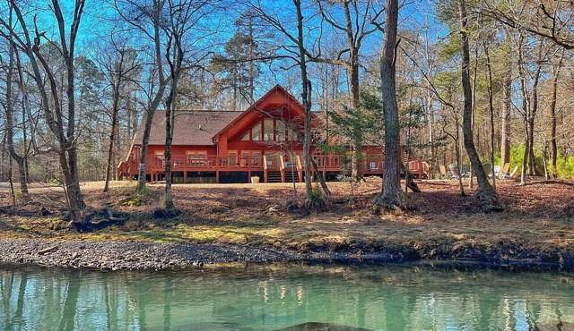 Cabin On The River! Near Lake Greeson, Daisy State Park, Crater of Diamond Mine!