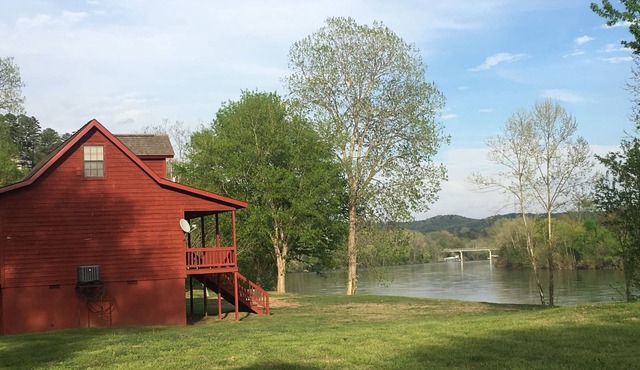 Cabin on the White River. Famous for clean, cold water and record size trout!