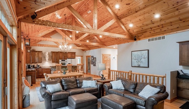 Cabin Retreat - 90 minutes from Twin Cities