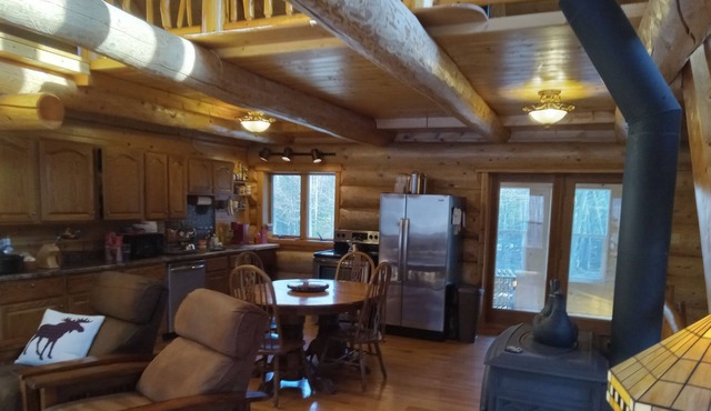 Cabin Retreat Near Lake Superior