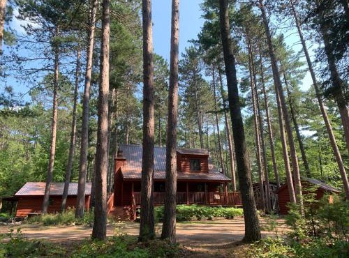Cabin Retreat with Sauna Trails and Lake Access