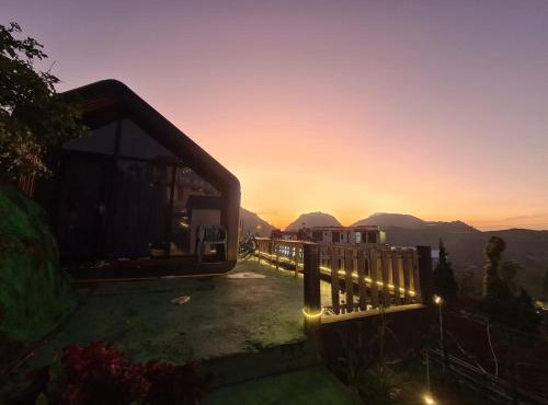 cabin view gunung