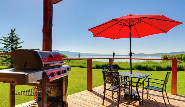 Cabin w/Lake Views, 20 Mi to West Yellowstone