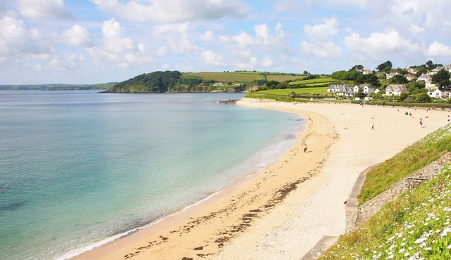 CABIN, with a garden in Mabe