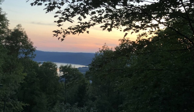 Cabin with a View - Hammond Lake view, tucked away in the mountains