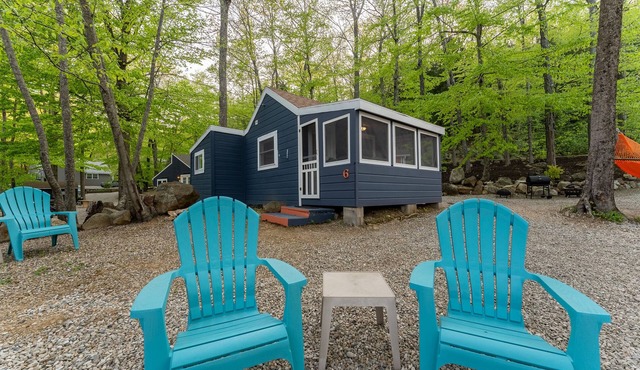 Cabin with lake views & lake access Now featuring AC Wi-FI and TV sleeps 5