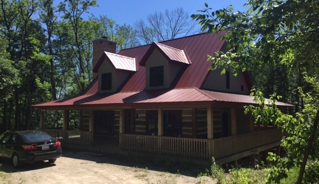 Cabin With Modern Kitchen, Fireplace, Porch! 20% weekly discount Feb-Apr!