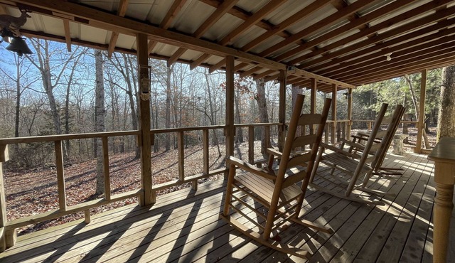 Cabin with Pond on 6 Private Acres -1.5 miles from Montauk Park, Near Salem