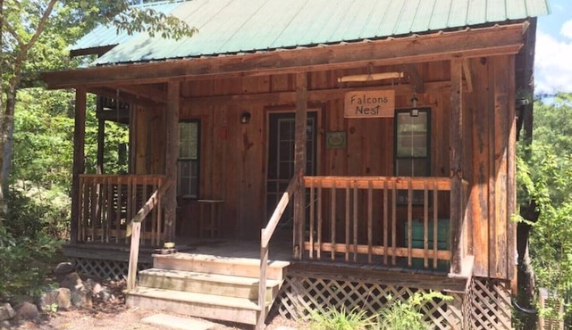 Cabins at Brush Creek Mtn - Falcons Nest