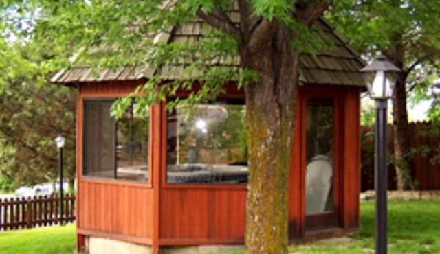 Caboose Motel
