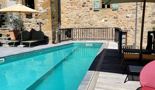 Cachou Guest Room with Shared Pool, Private Terrace and Wi-Fi