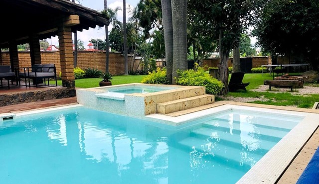 CactusHaus, Cuernavaca, Heated pool exclusively for you.