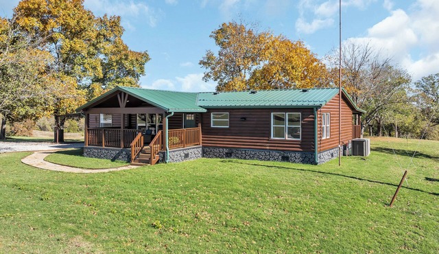 Caddo Points Retreat- Private 40 acres