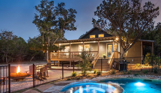 Cade Loop Hideaway-HotTub/Plunge Pool/Private Riverfront nn
