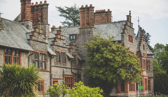 Caer Rhun Hall Hotel