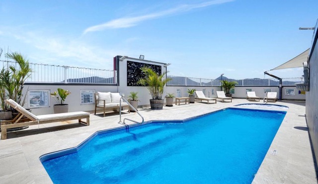 Cairns Central Apartment 1011