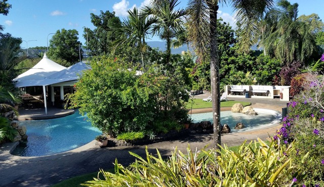 Cairns Gateway Resort