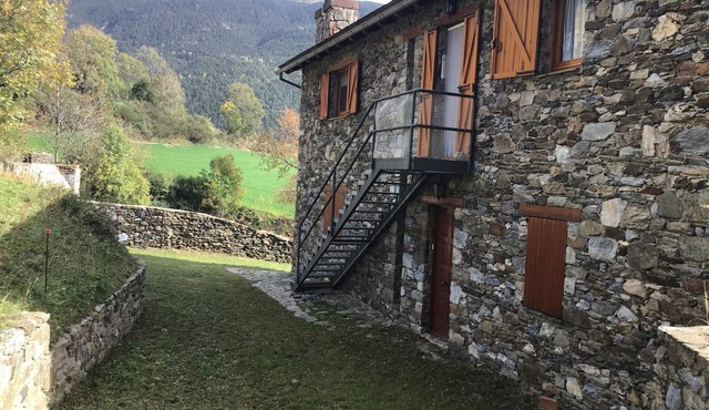 CAL RAMUNDAINA - SERRAT - CASA TURISME RURAL