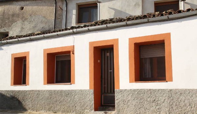 Cal Riba: ecological house Cuitora - La Llacuna - Barcelona