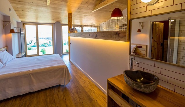 Cal Rossa Taus, Eco-Loft Manairons, SPA.