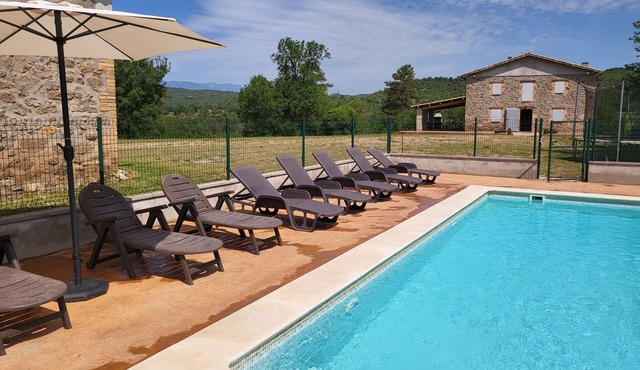 CAL SICULL WITH PRIVATE POOL