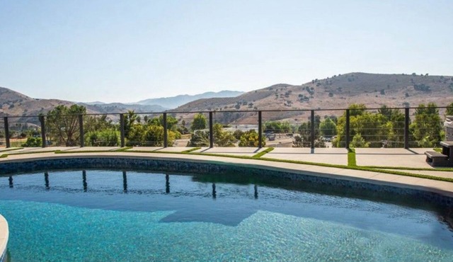 calabasas Home With stunning Views, Pool, and Jacuzzi