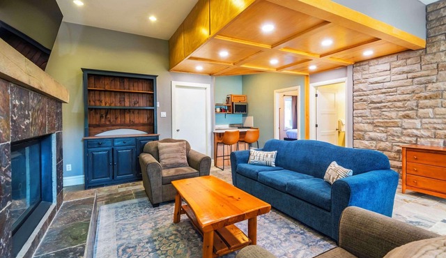 Calabogie Peaks Hotel, Ascend Hotel Collection