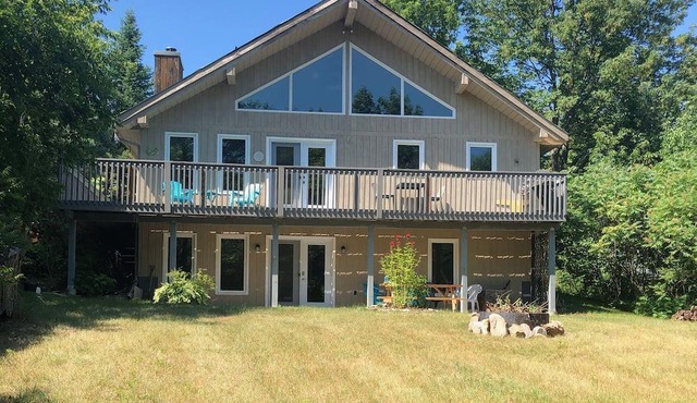 CALAVIEW CHALET for work or play, your 4-season retreat to nature