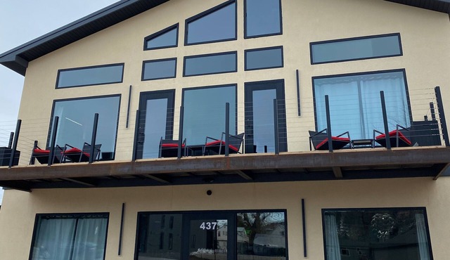 Calcis @ The Cobblestone