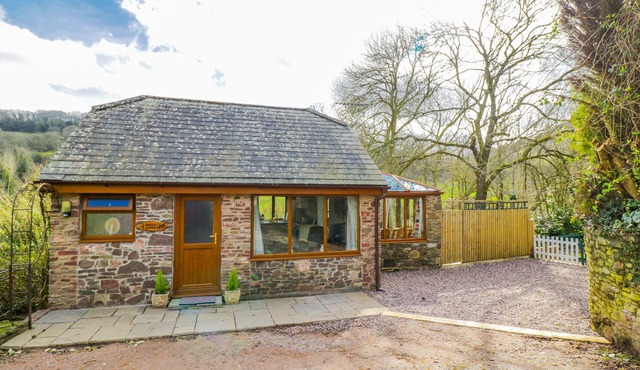 CALCOTT ANNEXE, pet friendly in Whitchurch, Herefordshire