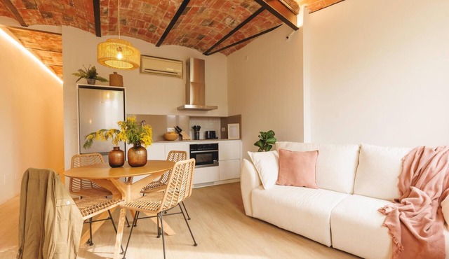 Calderers La Serp - Holiday Apartment Rental Girona | Bravissimo